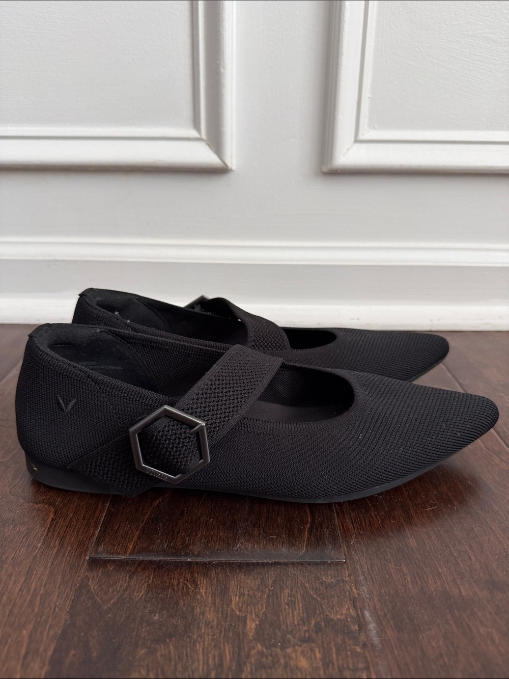 Vivaia Black Pointed Knit Mary Jane Flats